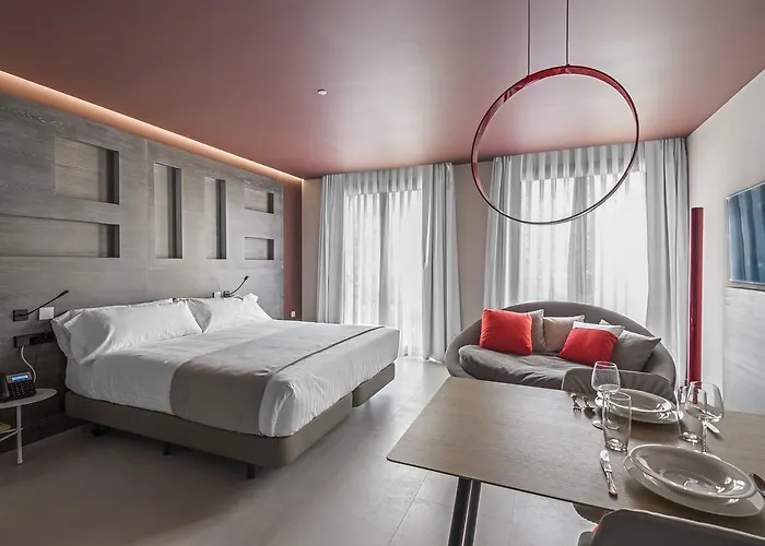 Myr Plaza Mercado & Spa